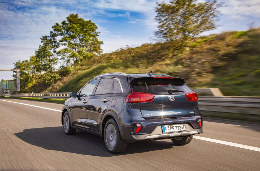  Kia Niro Plug-In Hybrid (DE) 2019 года  (WW) (фото 6 из 53)